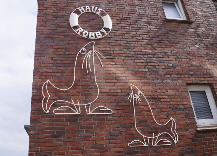 Robby 7 - Hundefreundliche Terrassenwohnung Mit Eigenem Garten Wangerooge Exteriör bild
